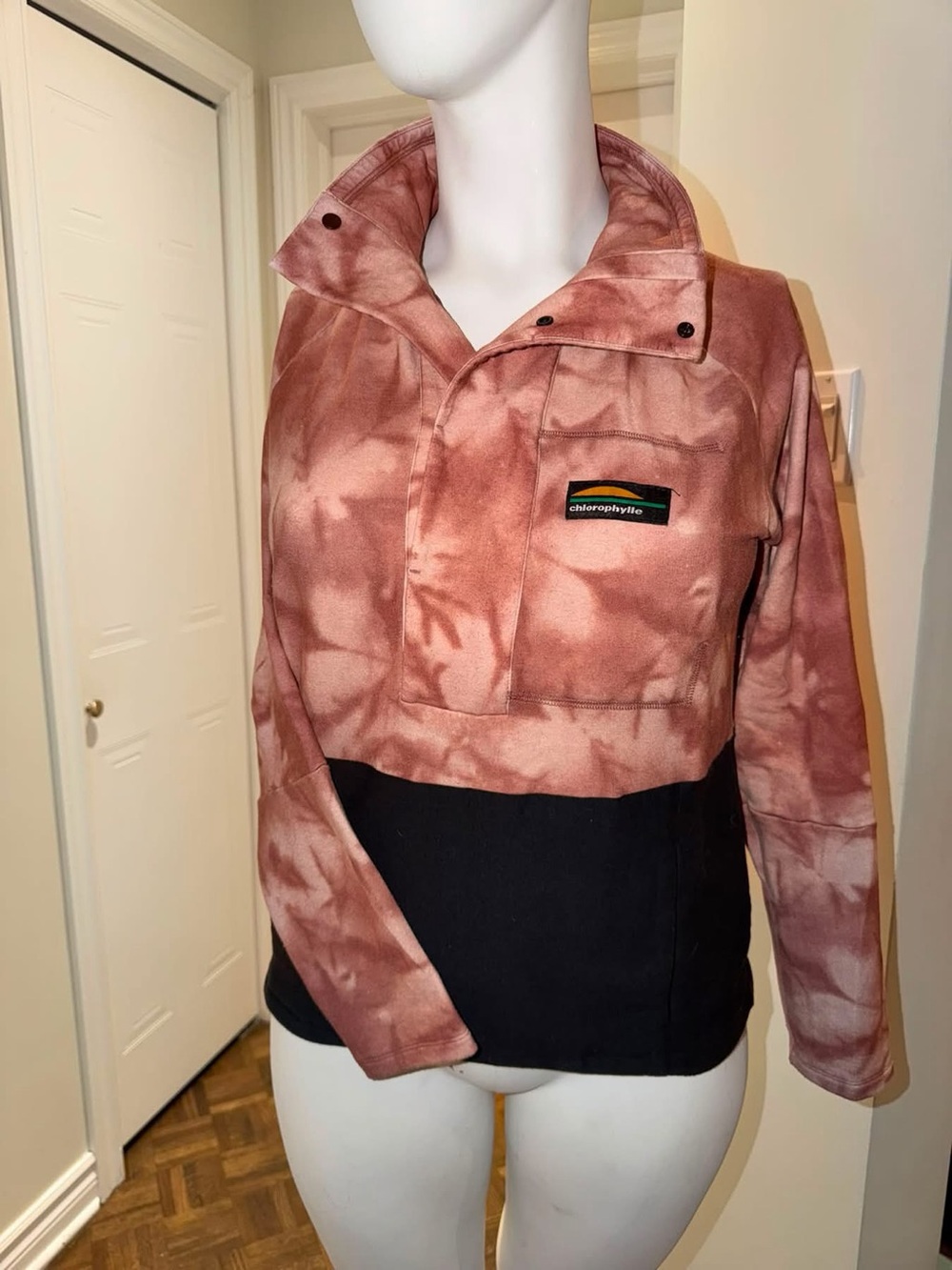 Chlorophyllle Pink Tie-Dye Pullover Sweatshirt - Crew/Scoop Neck